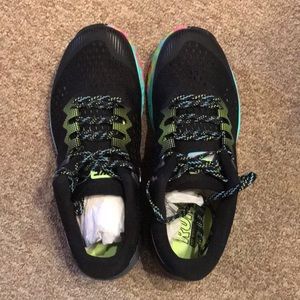 NEW Nike Terra Kiger 4